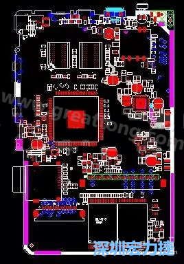 上圖是一個(gè)開發(fā)板的PCB，從布局中可以看出各個(gè)接口電路分離很明確，SDRAM和DDR以及SD卡接口電路等走線不會(huì)造成相互的干擾。-深圳宏力捷