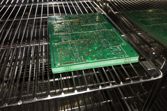 PCB上線前烘烤可以增加焊錫性嗎？
